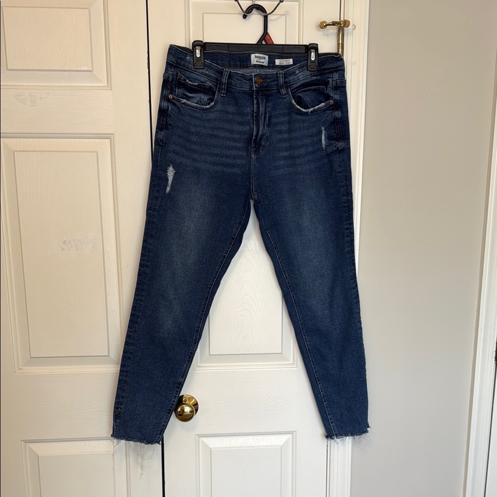 Kensie Dark Blue Ankle Jeans